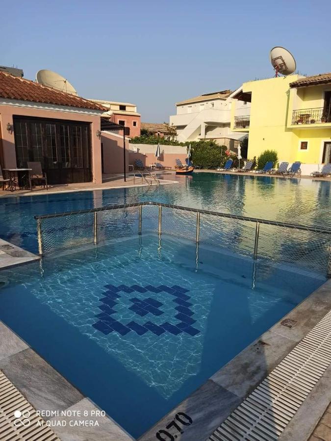 Amadeus Hawaii Apartments & Studios Sidárion 외부 사진