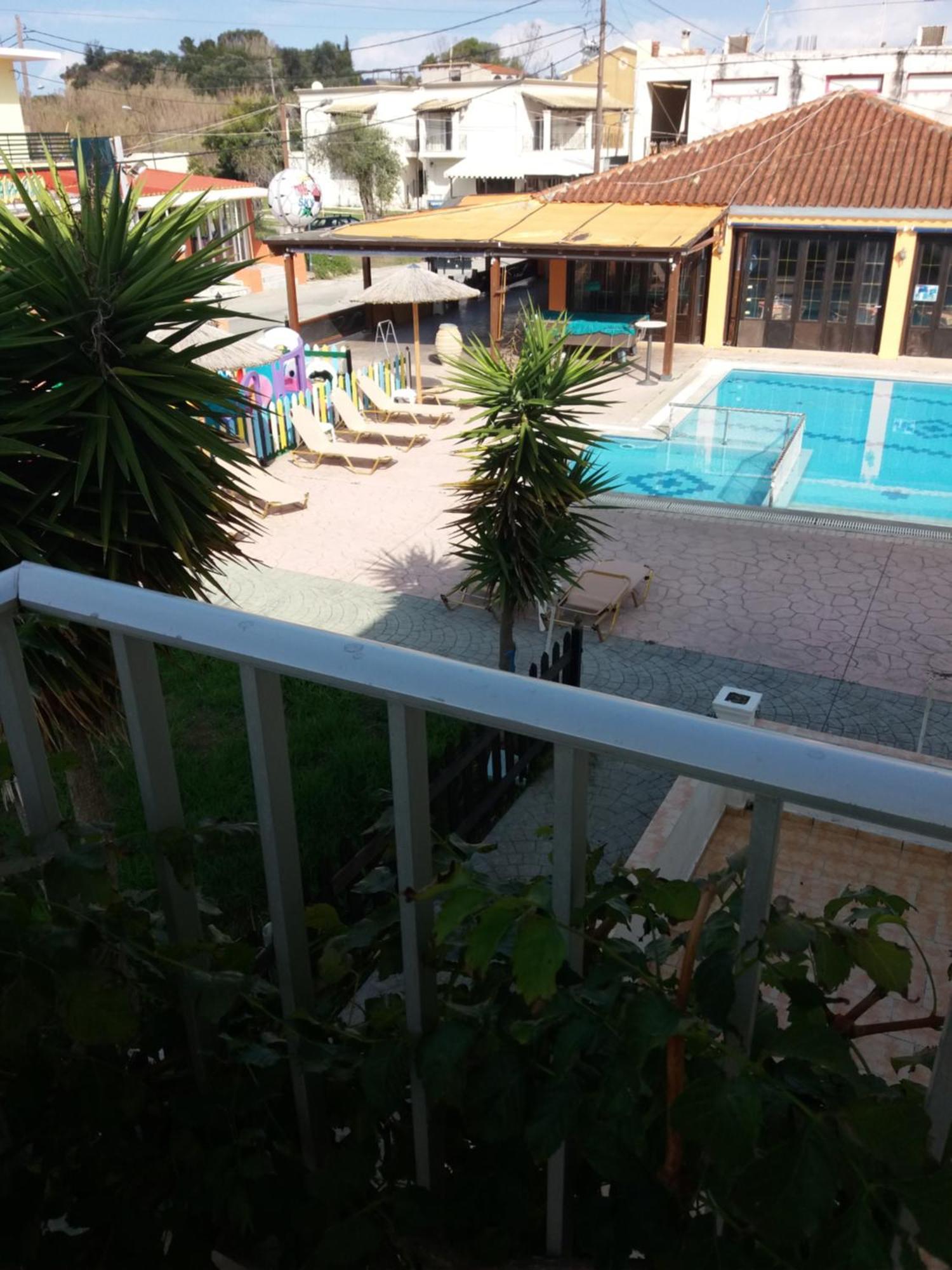 Amadeus Hawaii Apartments & Studios Sidárion 외부 사진
