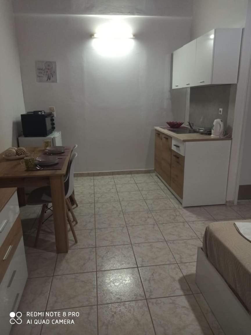 Amadeus Hawaii Apartments & Studios Sidárion 객실 사진
